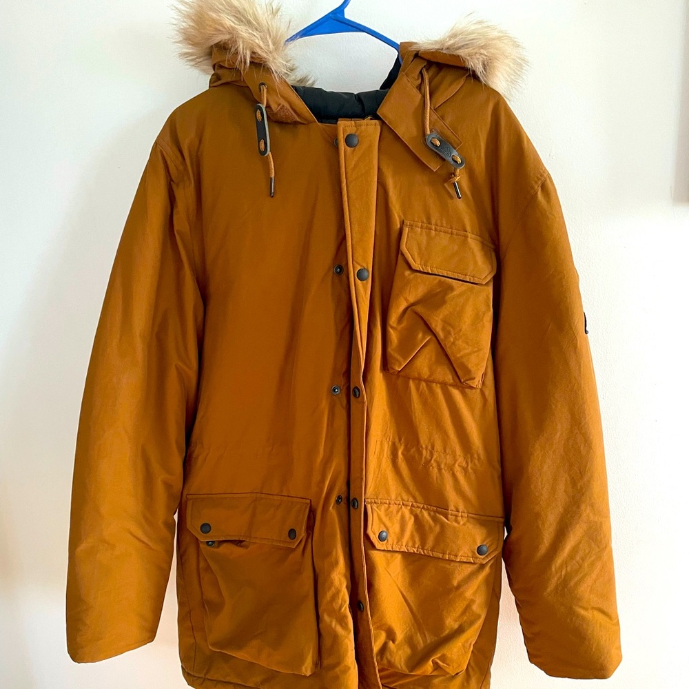 XL Men’s Penfield Puffy Jacket with hood